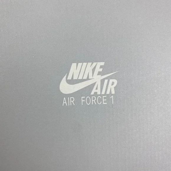 Nike Air Force 1 Low Triple White 314192-117 Size 7Y Women's 8.5 W - NEW IN BOX - Picture 7 of 8